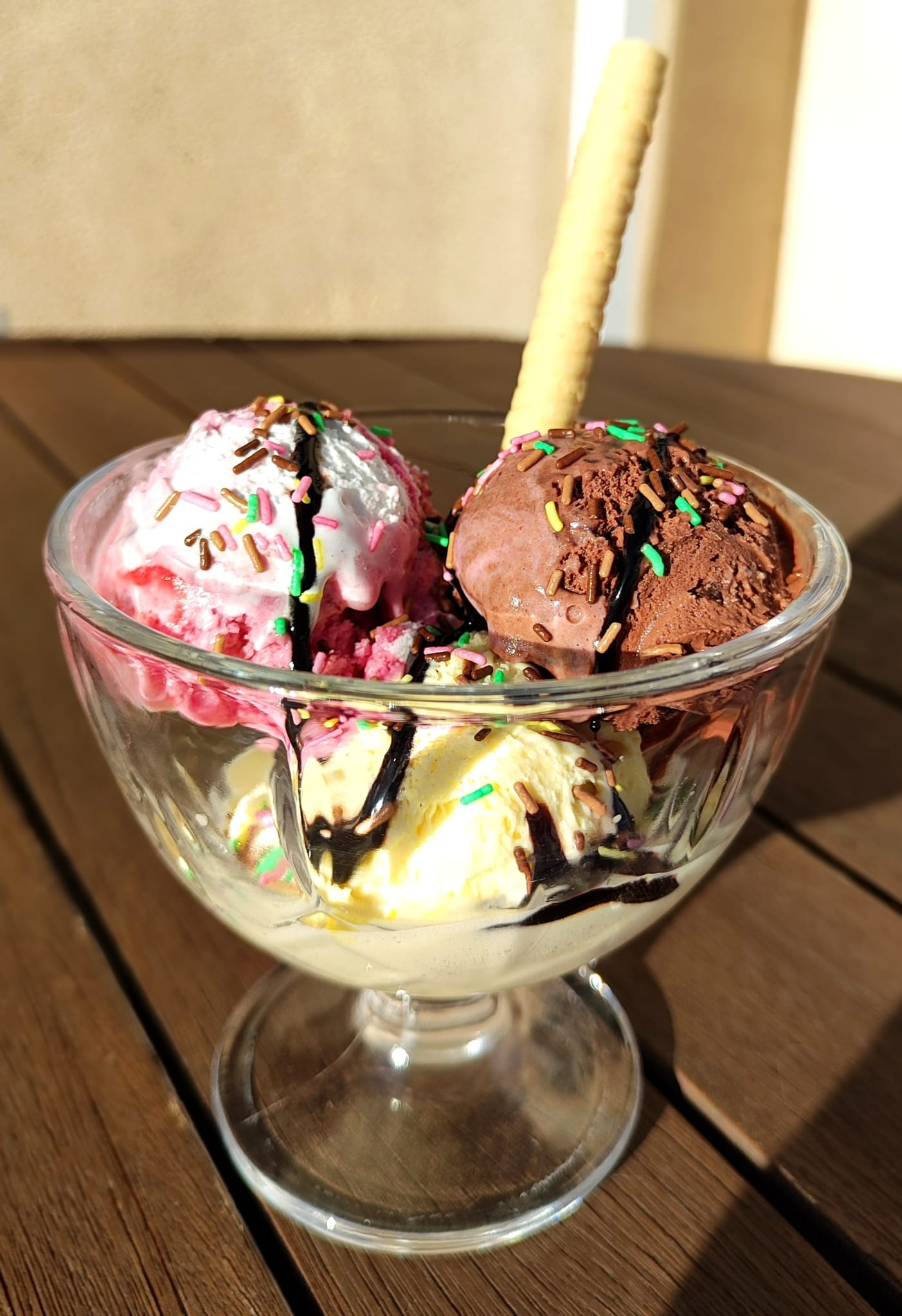 Ice cream sundae
